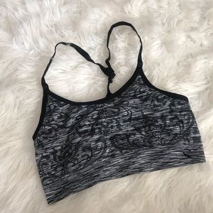 Sports bra 🖤 or 2 for $10